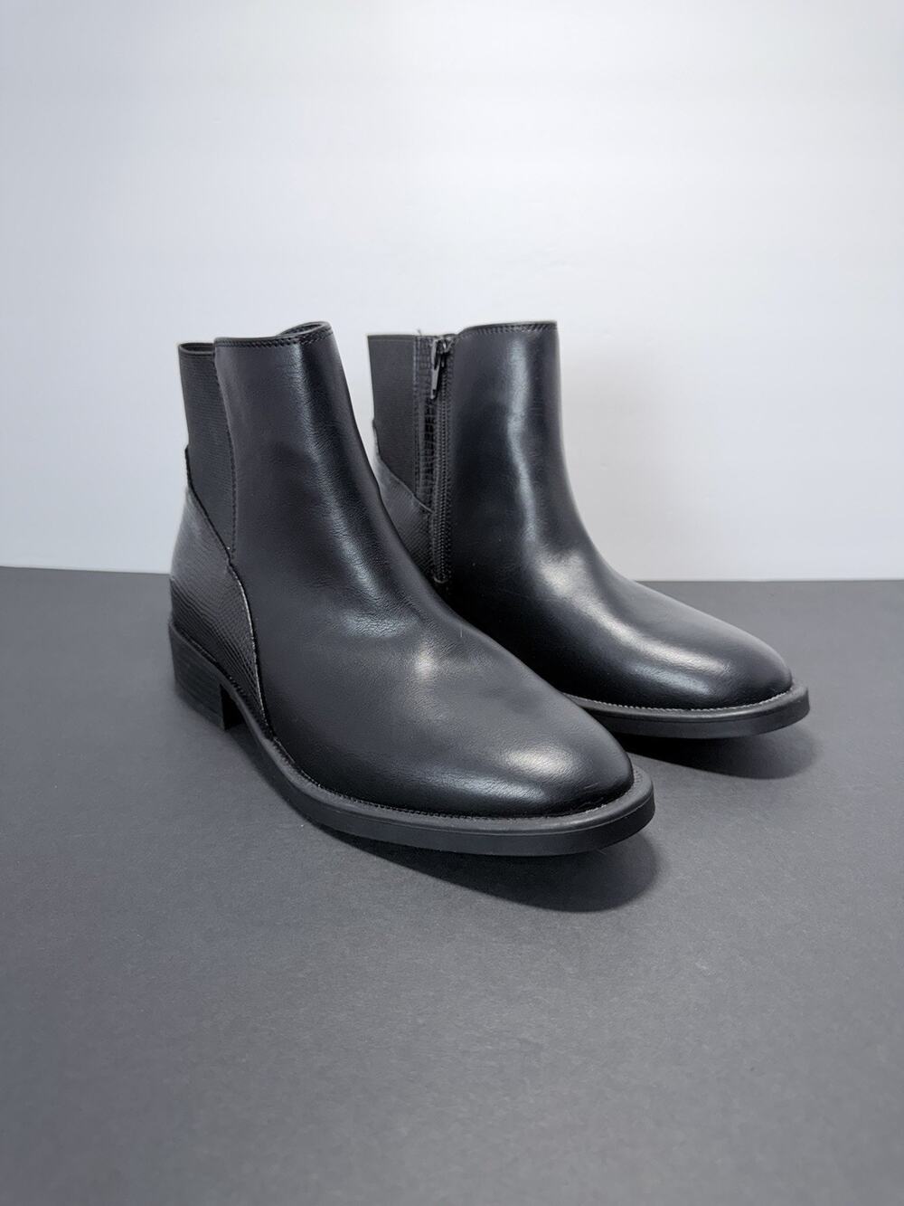 Style & Co Women’s Edwinaa Gore Round Toe Zipper Booties Size 6.5 Black